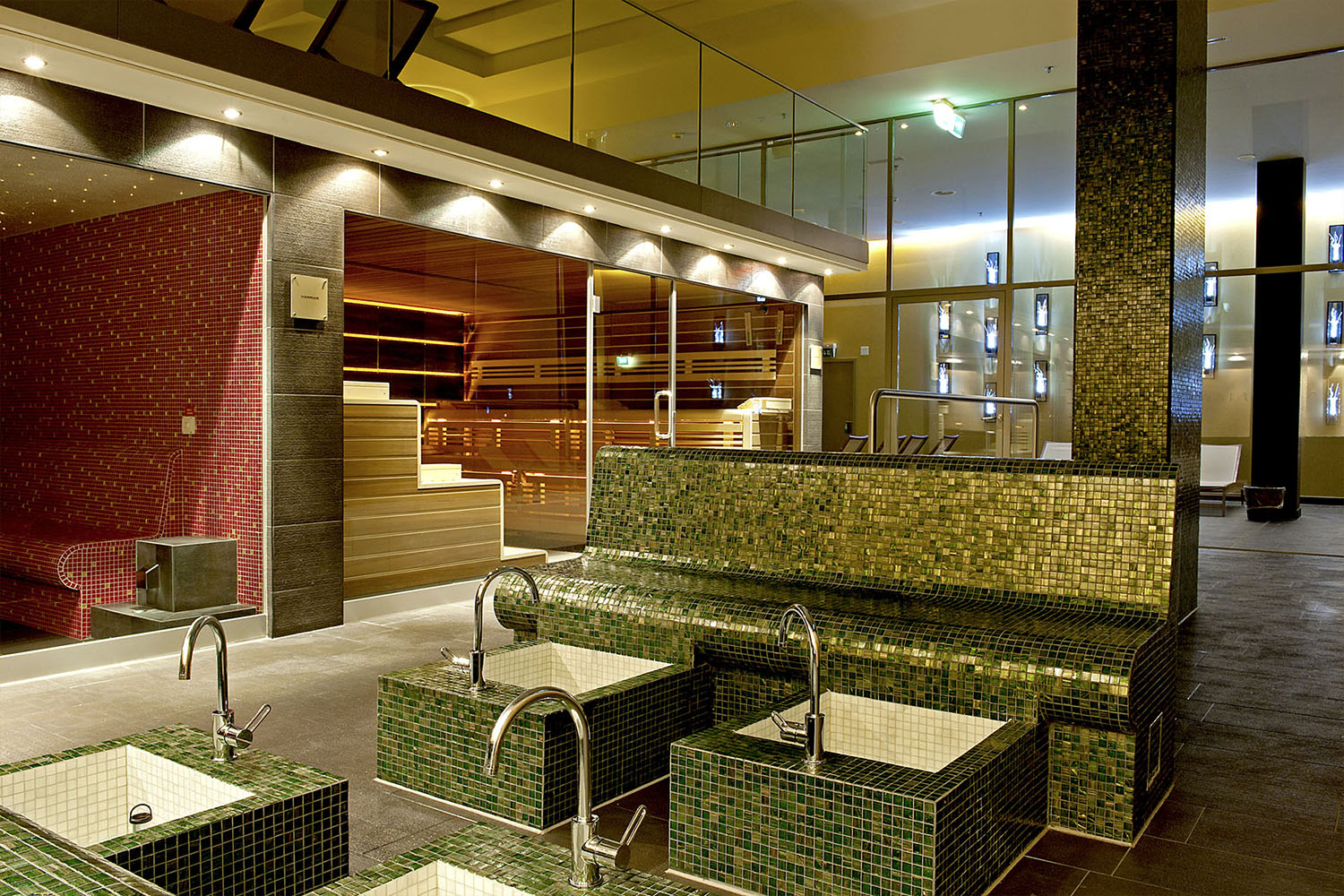 Ausdauer und Wellness am Airport Fitness, Flughafen Zürich