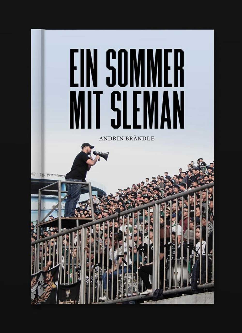 Einen gesamten Sommer verbrachte der Schweizer Andrin mit den Ultras der Brigata Curva Sud.